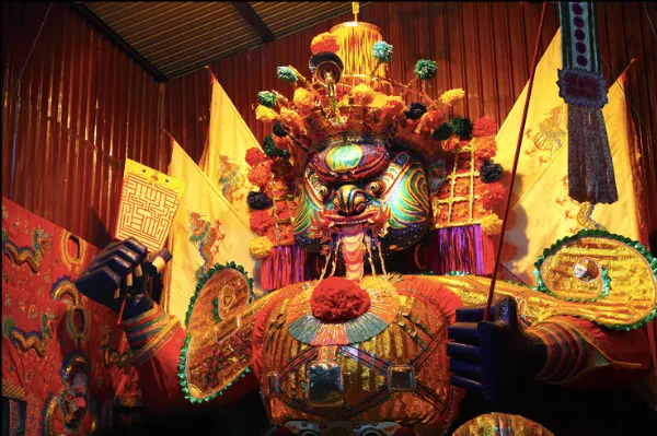 Image taken from vkeong.